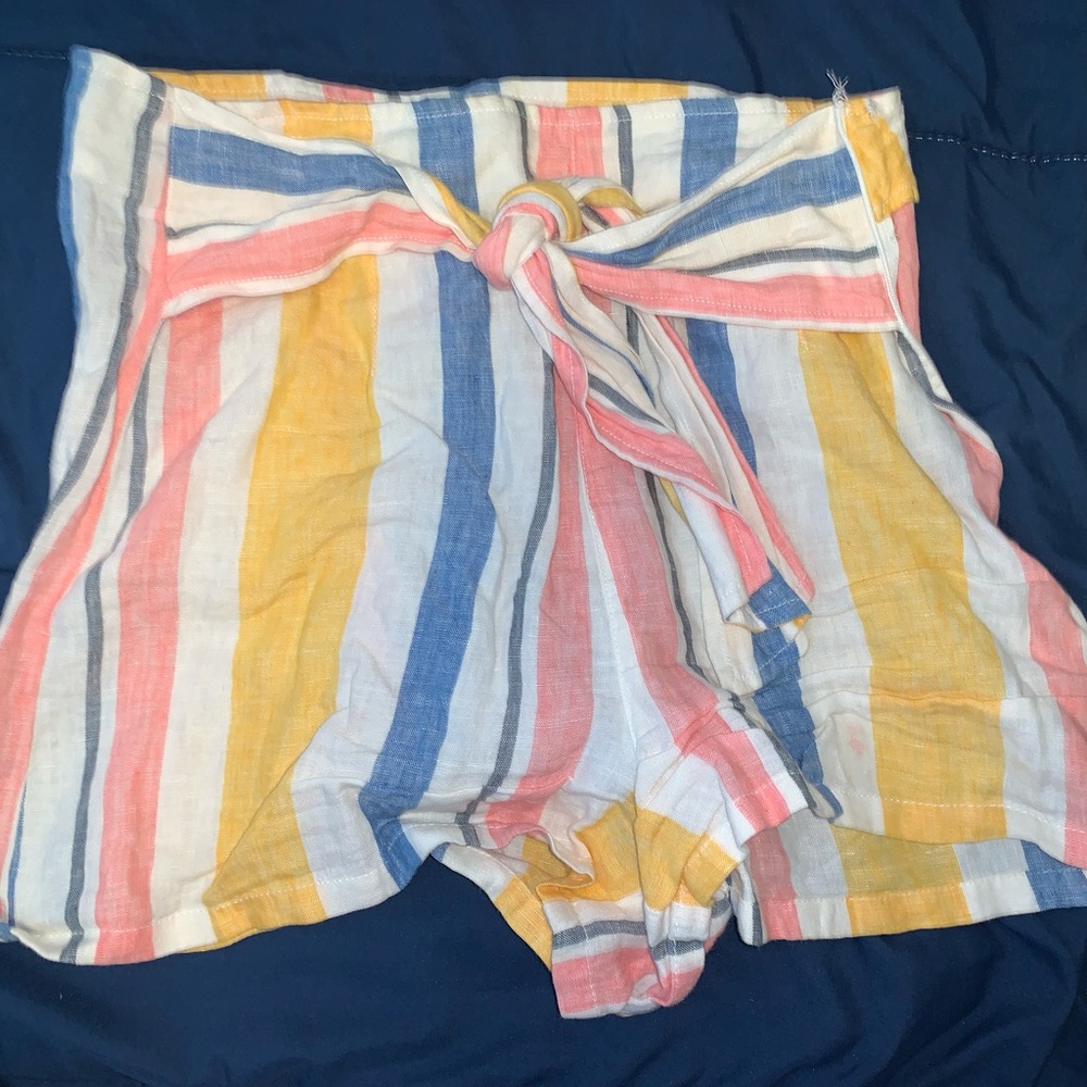 Linen Shorts - Size 6